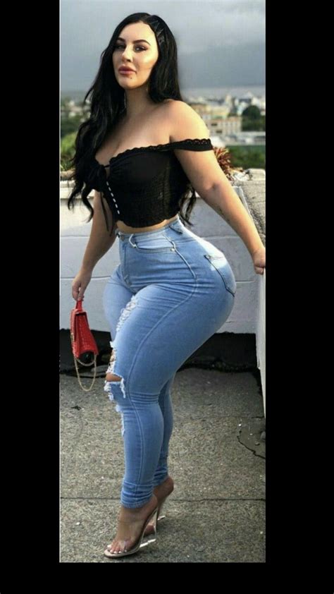 Ven y conoce las maravillas de medellin -Colombia. Entre ellas podrás disfrutar de mi enorme culote 🥵🥵🥵🍑 ️🌎 #culonasincreíbles #CuloTragón #culo #gym